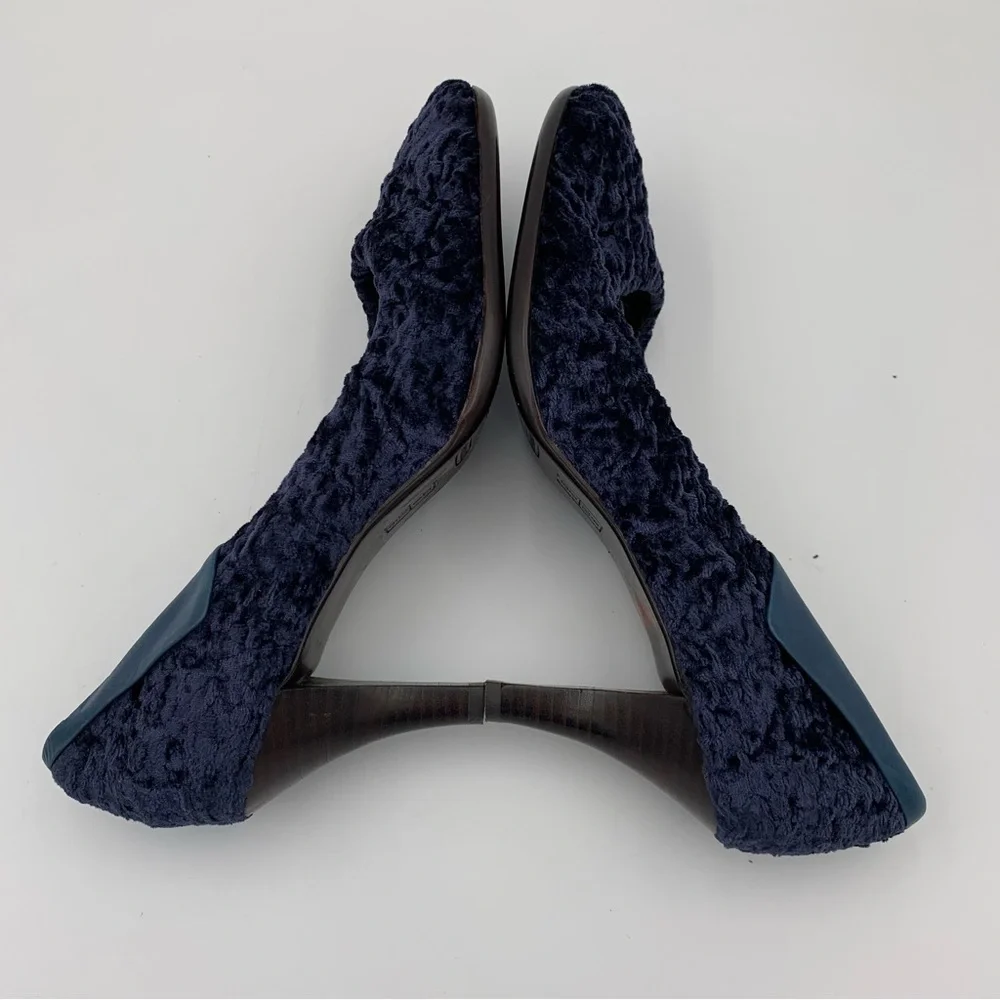 Aerosoles Crushed Velvet Heels Pumps Navy Blue Sz 8 “Lust Worthy”‎ Dress Shoes